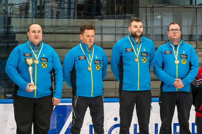 Der ESV Aschbach ist Landesmeister im Eisstocksport